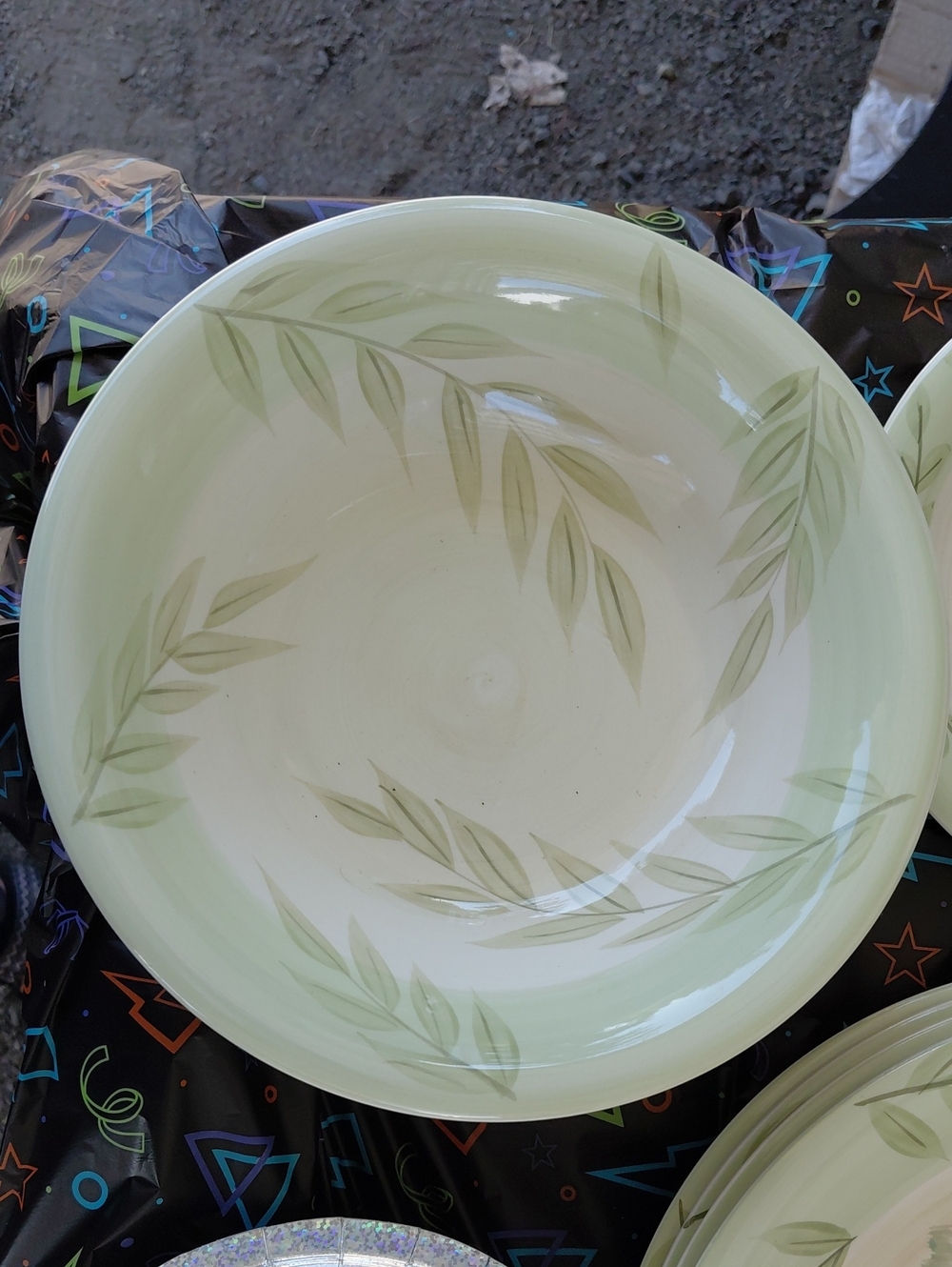 Green Leaf Pattern Ceramic  Bowl - Cambridge Potteries Set Of 4 Bowls Only.